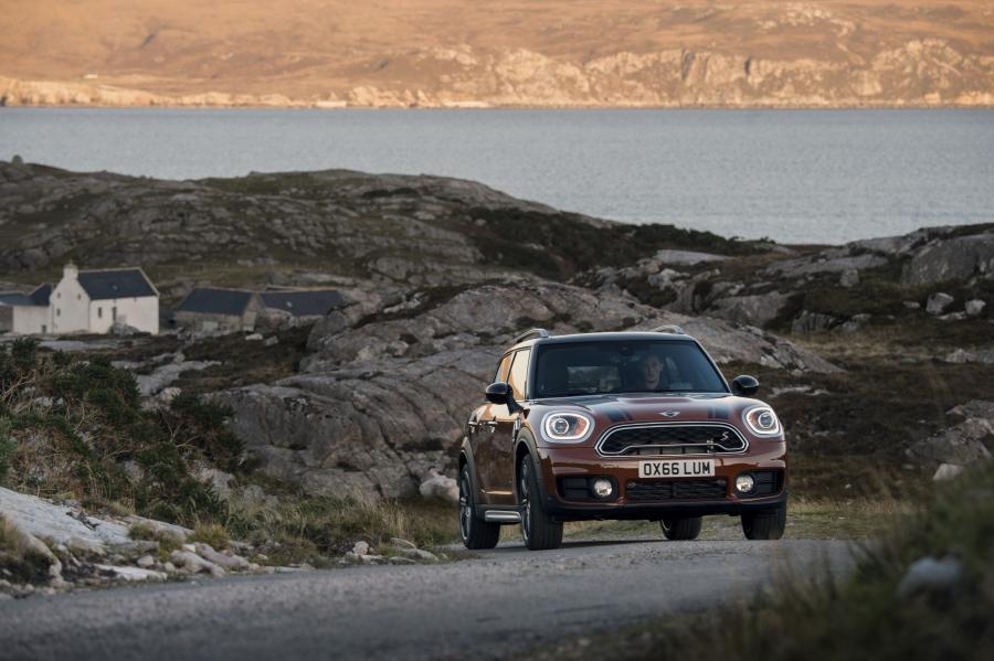  Mini Cooper S Countryman ALL4 2017 года  (WW) (фото 76 из 138)